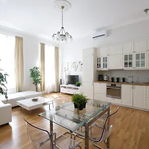 Premium By Hi5 - B25 Apartment Budapest
